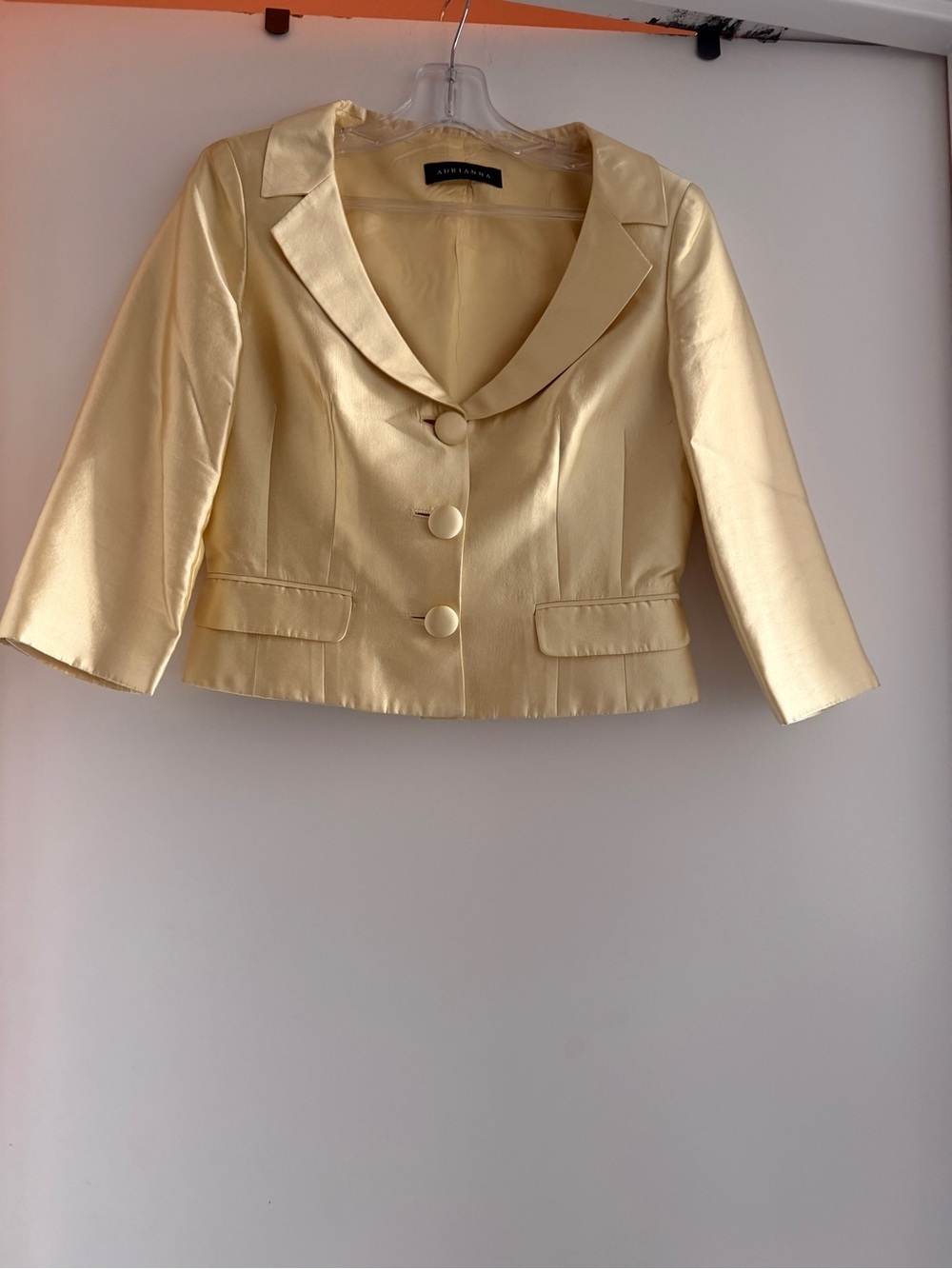 Adrianna Papell butter Yellow Satin Cropped Blazer size 8